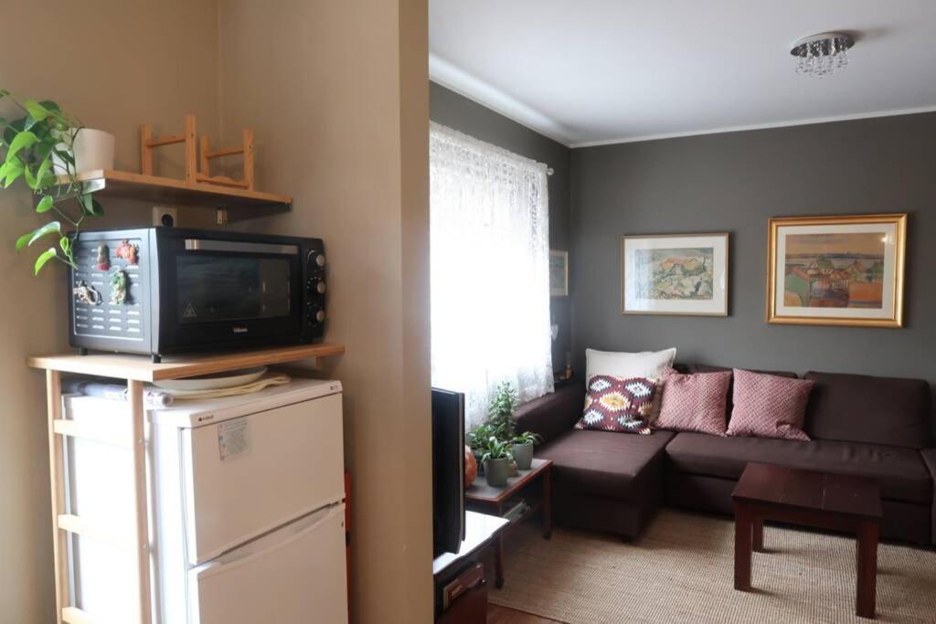 Warm And Welcoming Flat Downtown Akureyri Apartamento Exterior foto